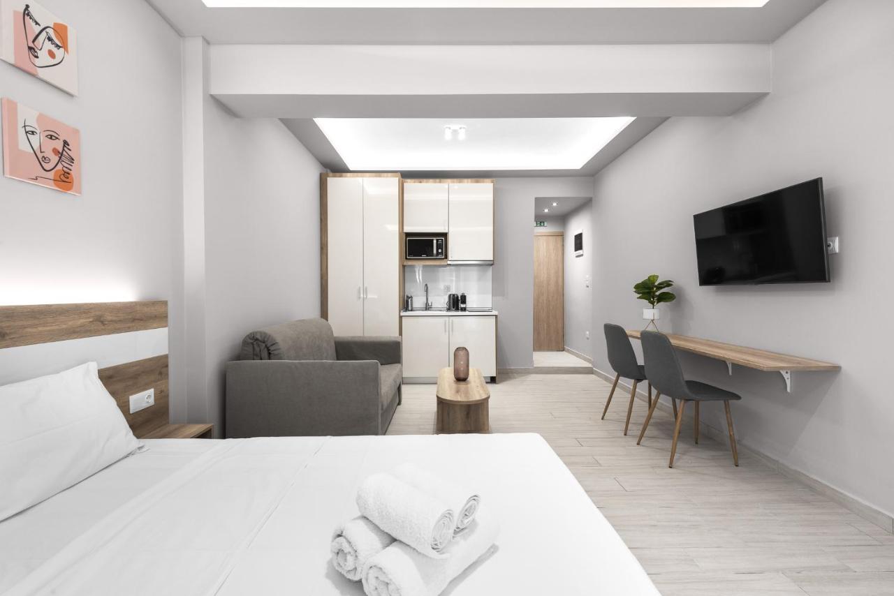 Lausanne, Nilie Hospitality Mgmt Salonic