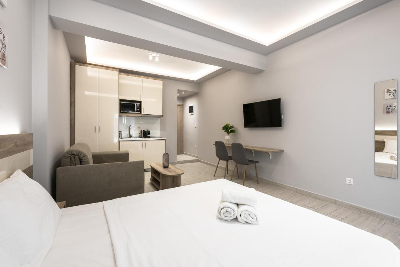 Lausanne, Nilie Hospitality Mgmt * Thessaloniki